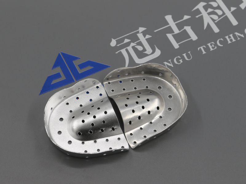 NanjingCase study of polishing dental trays for medical devices